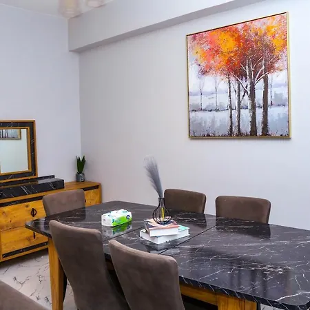 Aeco Lovely 2 Bedroom Apartment For Family And Friends Muscat Exterior photo